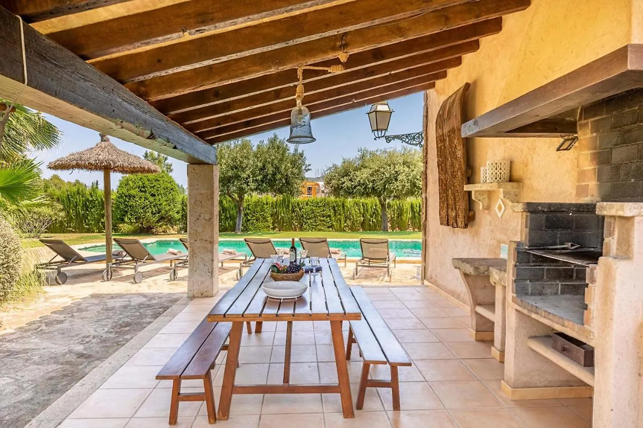 Villa Can Paroya By Sealand Villas Alcudia  Spain